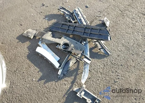 2019 Honda Insight Touring from USA, damaged, VIN 19XZE4F98KE020030